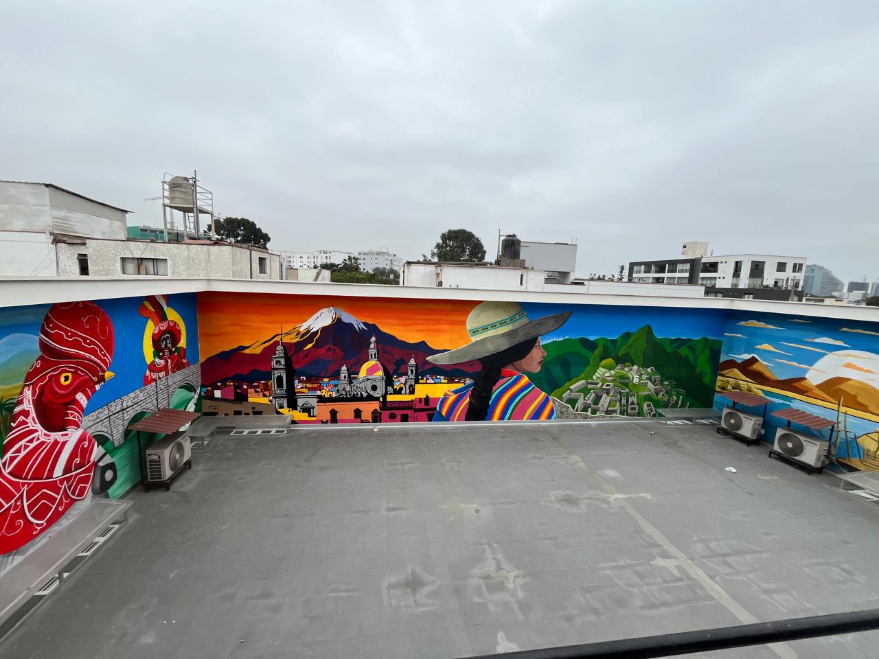 Azotea antes de la impermeabilización con mural y losa sin tratar