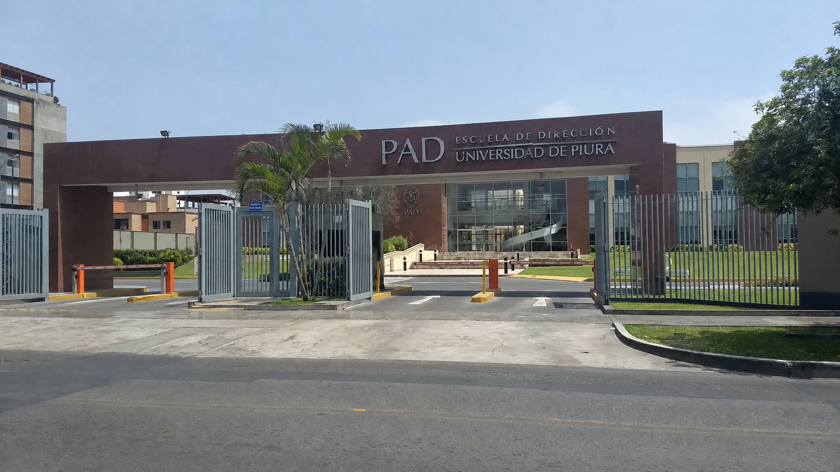 Ingreso del campus PAD Escuela de Dirección de la Universidad de Piura